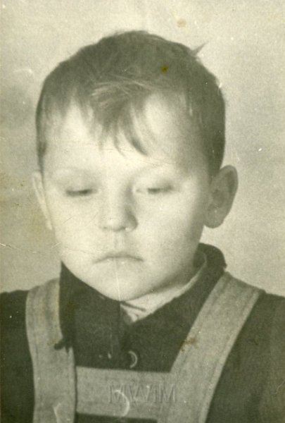 KKE 4735.jpg - Fot. Portret. Andrzej Jarzynowski – brat Marii Jolanty Mierzejewskiej (z domu Jarzynowska), Olsztyn, lata 70-te XX wieku.